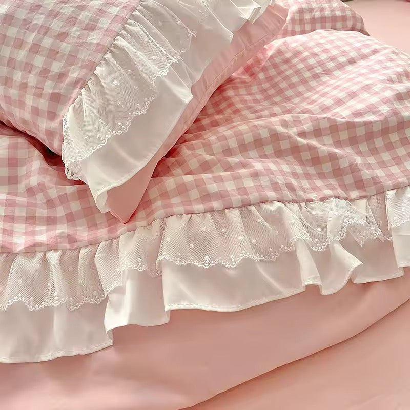 Cozy TikTok bedroom glow-up featuring pastel scalloped bedding