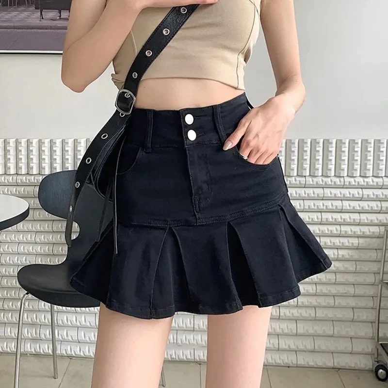 Gothic Y2K mini skirt for women, Harajuku-inspired pleated style