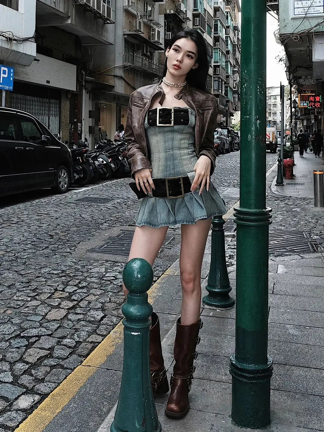 2000s-inspired Y2K denim dress with strapless pleated design, slim waist belt, and grunge streetwear appeal. Perfect for parties or casual outings.