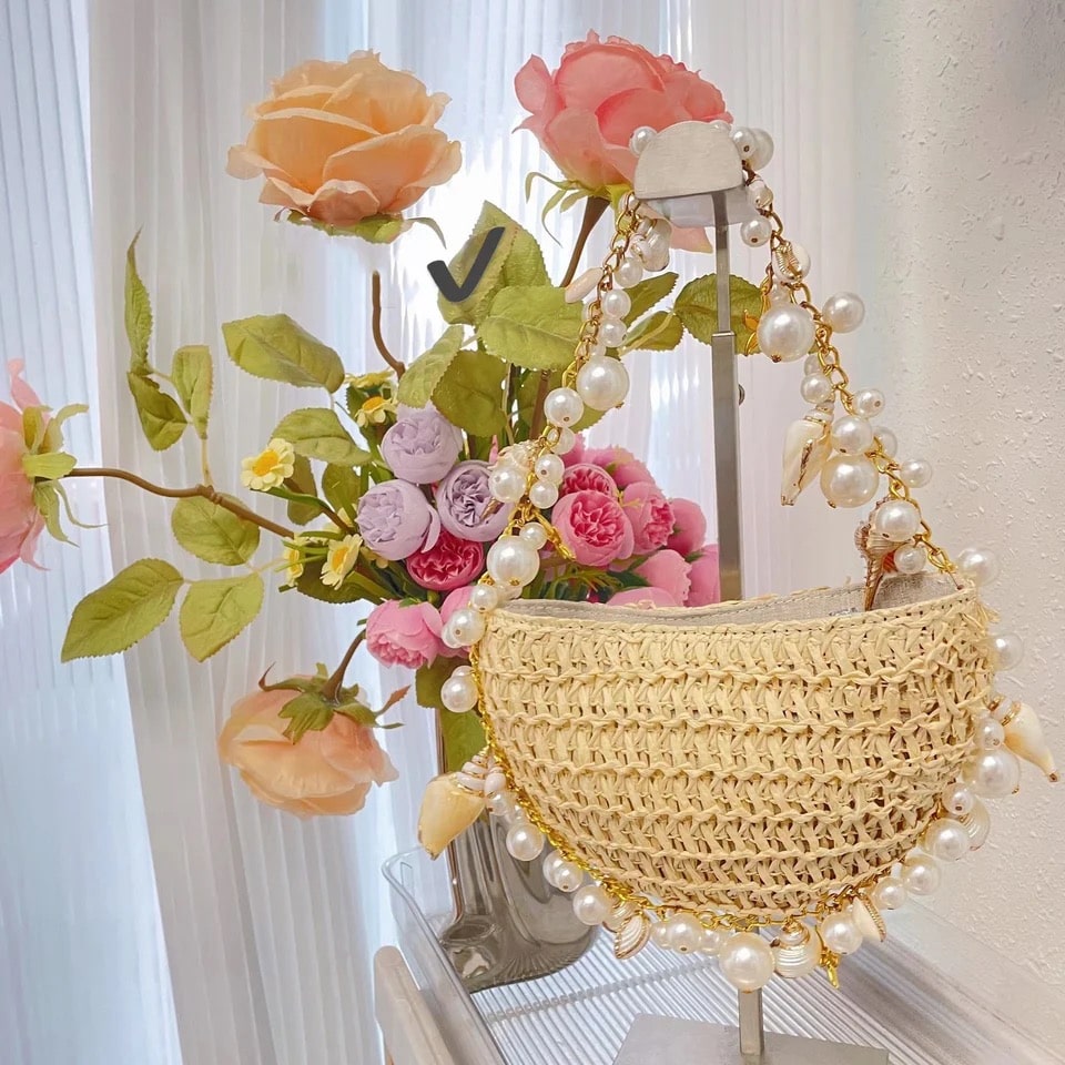 Boho pearl beach bag for summer 