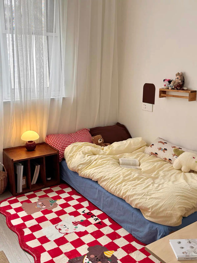 Cream Bedding Set with Gingham Pillowcase